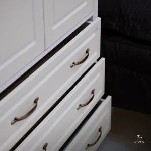 جنس بنده تخت دیواری
